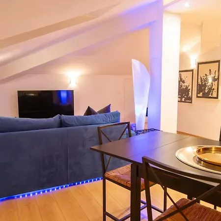 La Mansarda Modern House