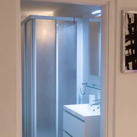 아파트 La Mansarda Modern House 베로나